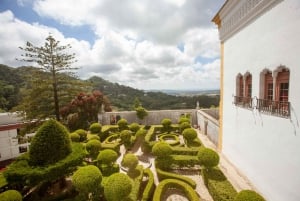 Sintra: Half-Day Tour with Royal Palace Ticket