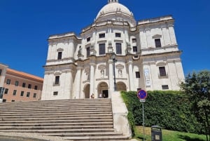 Lisbon: Hidden Gems Walking Tour with Coffee & Pastries