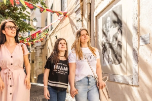 Lisbon: Highlights and Hidden Gems Private Tour with a Local