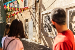 Lisbon: Highlights and Hidden Gems Private Tour with a Local