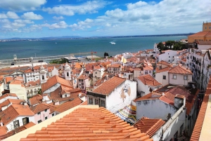 Lisbon Highlights Tuk Tuk Tour – Historic & Scenic Guide