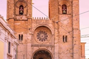 Lisbon: Historic City Tour by Tuk-Tuk