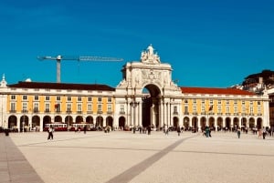 Lisbon: Old Town Tuk-Tuk Tour.