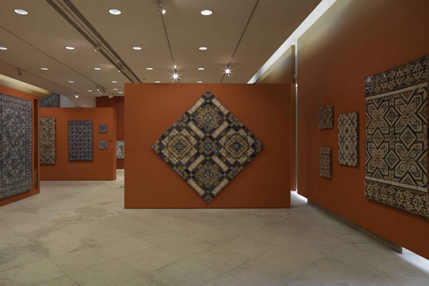 Visit-the-National-Tile-Museum