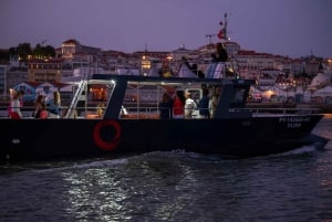 Crucero de Nochevieja en Lisboa: amor, barra libre y fuegos artificiales