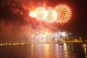 Lisbon: New Year's Eve Tagus River Cruise with Open Bar