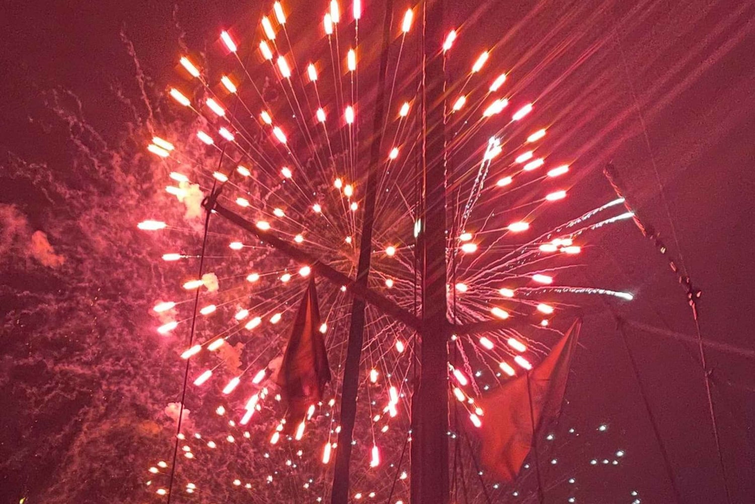 Lisbon: New Year's party on sailboat tour 2025 to 2026