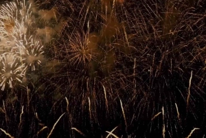 Lisbon: New Year's party on sailboat tour 2025 to 2026