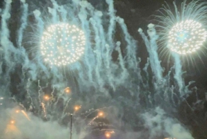 Lisbon: New Year's party on sailboat tour 2025 to 2026