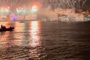 Lisbon: New Year's party on sailboat tour 2025 to 2026