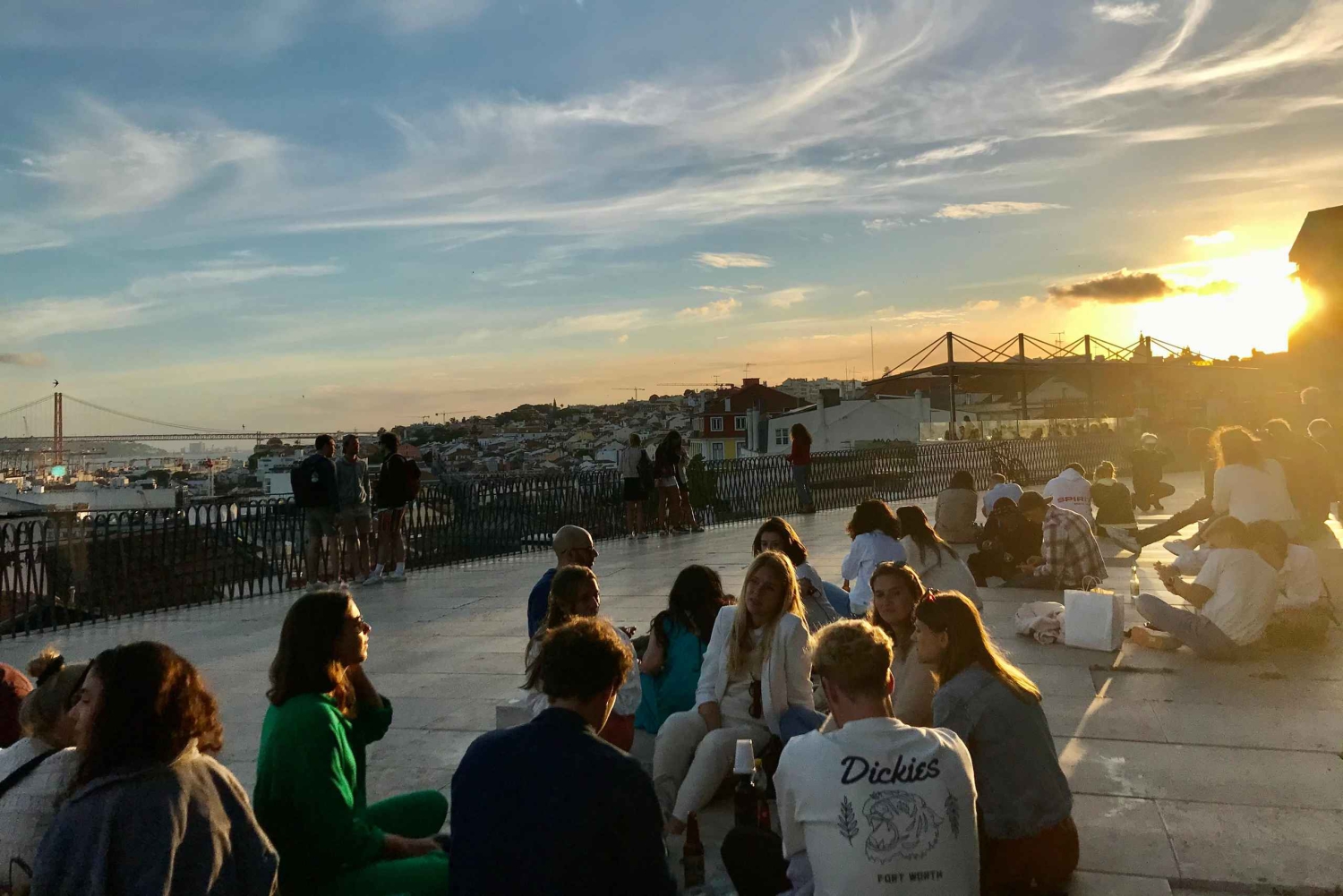 Lisbon: Old Town and Chiado Vintage Car Tour