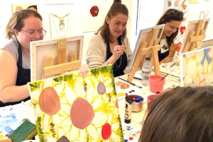 Lisbon: Painting Class in an Art Gallery