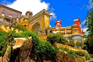 Lisboa: Palacio de Pena, Qinta da Regaleira, Castillo de los Moros y Cascais