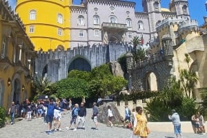 Lisbon: Pena Palace, Regaleira, Sintra, and Cascais Day Trip