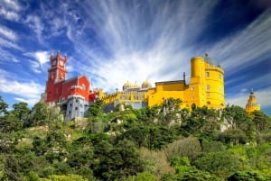 Lisbon: Sintra, Pena Palace, Quinta Regaleira, Cascais Tour