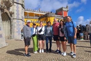 Magische Tagestour: Pena Palace, Sintra, CaboDa Roca & Cascais