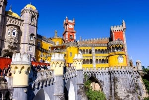 Lisbon: Pena Palace, Sintra, Cabo da Roca & Cascais Day Trip