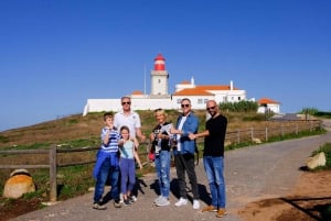 Lisbon: Pena Palace, Sintra, Cabo da Roca & Cascais Day Trip