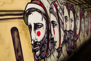 Alfama Photo Walk: Lisbon Photography Tour with a Local