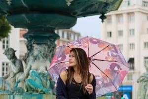 Lisbon: Photoshoot with a Professional Local Photographer