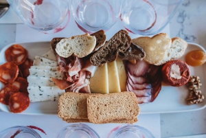 Lisbon: Portuguese Wine Tasting and Cheese Lunch