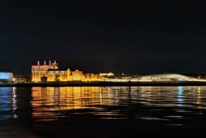 Lisbon: Private Boutique Boat Tour – Sail in Style