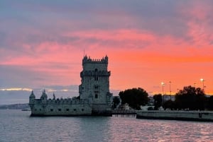 Lisbon: Private Catamaran Tour along the Tagus River