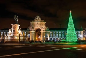Lisbon: Private Christmas Lights Tour by Tuk-Tuk