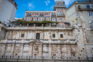 Lizbona: Prywatna wycieczka po mieście Alfama i Chiado z Tuk Tukiem