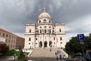 Lisbon:Private guided historical sightseeing Tour by TUK-TUK