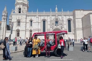 Lisbon:Private guided historical sightseeing Tour by TUK-TUK