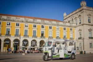 Lisbon: Private Old Town Electric Tuk-Tuk Tour