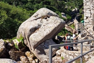 Sintra:Pena Palace,Moorish Castle & Q-Regaleira Private Tour