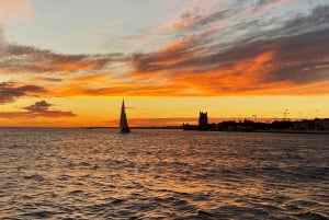 Lisbon: Private Tagus River Sunset Cruise on a Luxury Boat