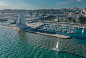 Lisbon: Private Tagus River Yacht Tour