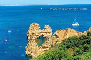 Lisbon: Private Tour to Algarve, Algar Seco, Benagil & Lagos