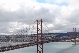 Lisbon: Private Tuk Tuk Tour Christ the King & Abril Bridge