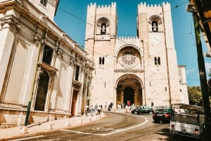 Lisbon: City Tour by Tuk Tuk