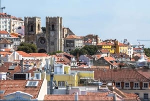 Lisbon: City Tour by Tuk Tuk