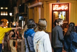 Lisbon: Pub Crawl with Open Bar, Shots, & VIP Club Entry