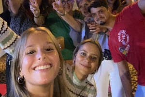 Lissabon: Kneipentour mit Open Bar (Premium-Upgrade verfügbar)