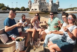 Cruzeiro exclusivo ao pôr do sol em Lisboa – pizza e open bar