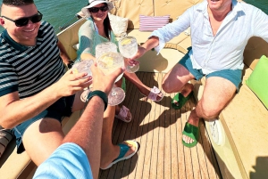 Cruzeiro exclusivo ao pôr do sol em Lisboa – pizza e open bar