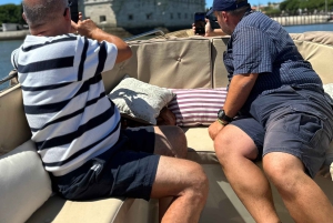 Cruzeiro exclusivo ao pôr do sol em Lisboa – pizza e open bar