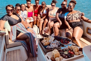 Cruzeiro exclusivo ao pôr do sol em Lisboa – pizza e open bar