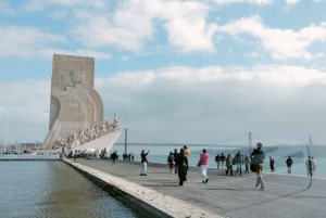 Lisbonne : Louez une voiture privée avec chauffeur et planifiez votre visite.