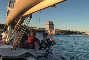 Lisbon: Sailboat Experience