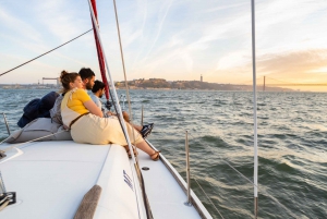 Lisbon: Sailing Tour on the Tagus River