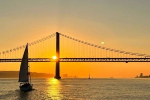 Lisbon: Sailing Tour on the Tagus River