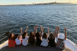 Lisbon: Sailing Tour on the Tagus River